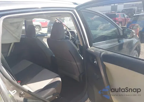 2015 Toyota Rav4 Xle z USA, uszkodzony, nr VIN 2T3WFREV7FW153562